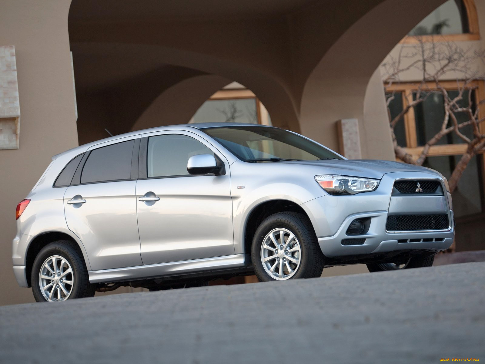 автомобили, mitsubishi