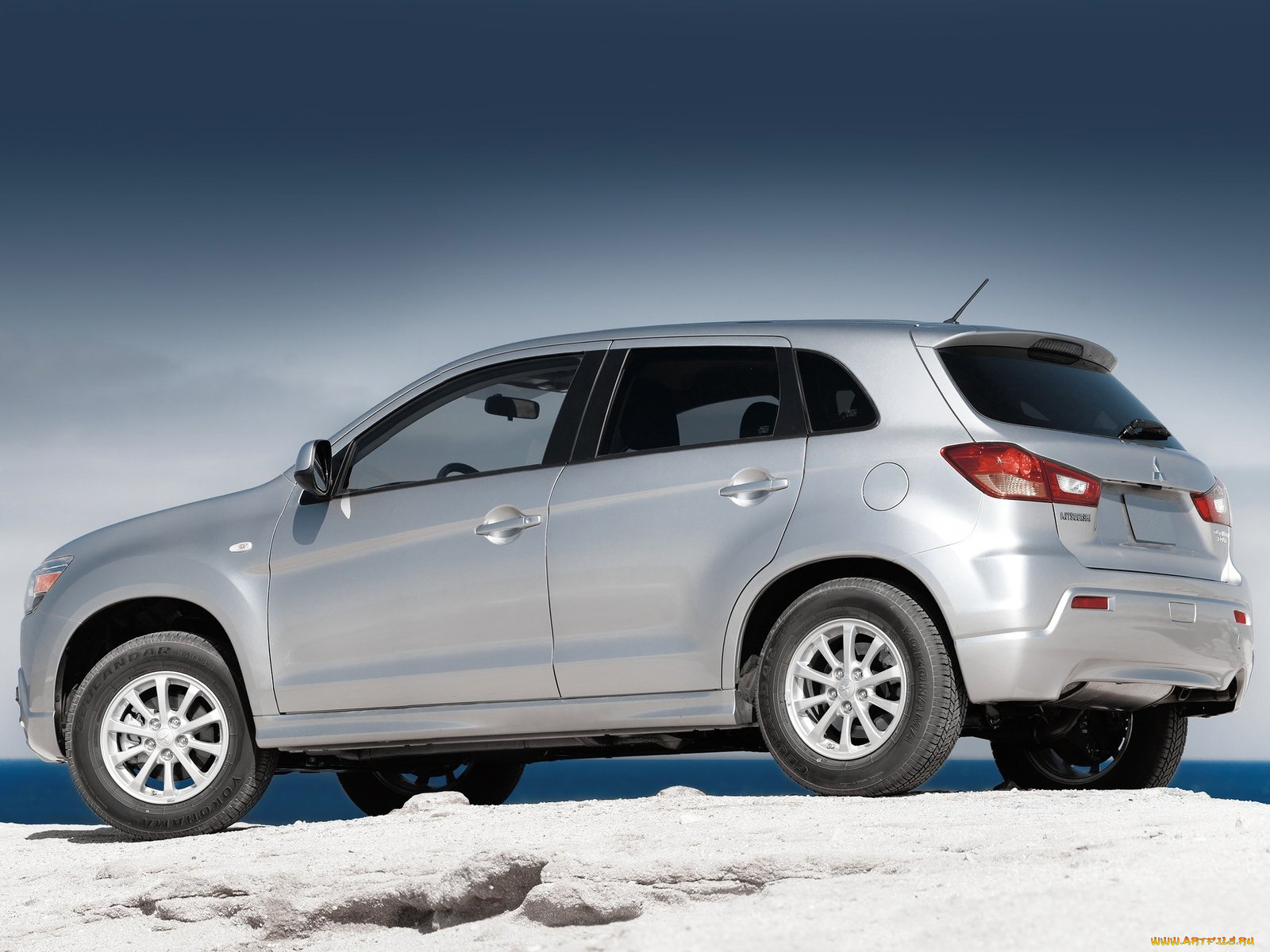 автомобили, mitsubishi