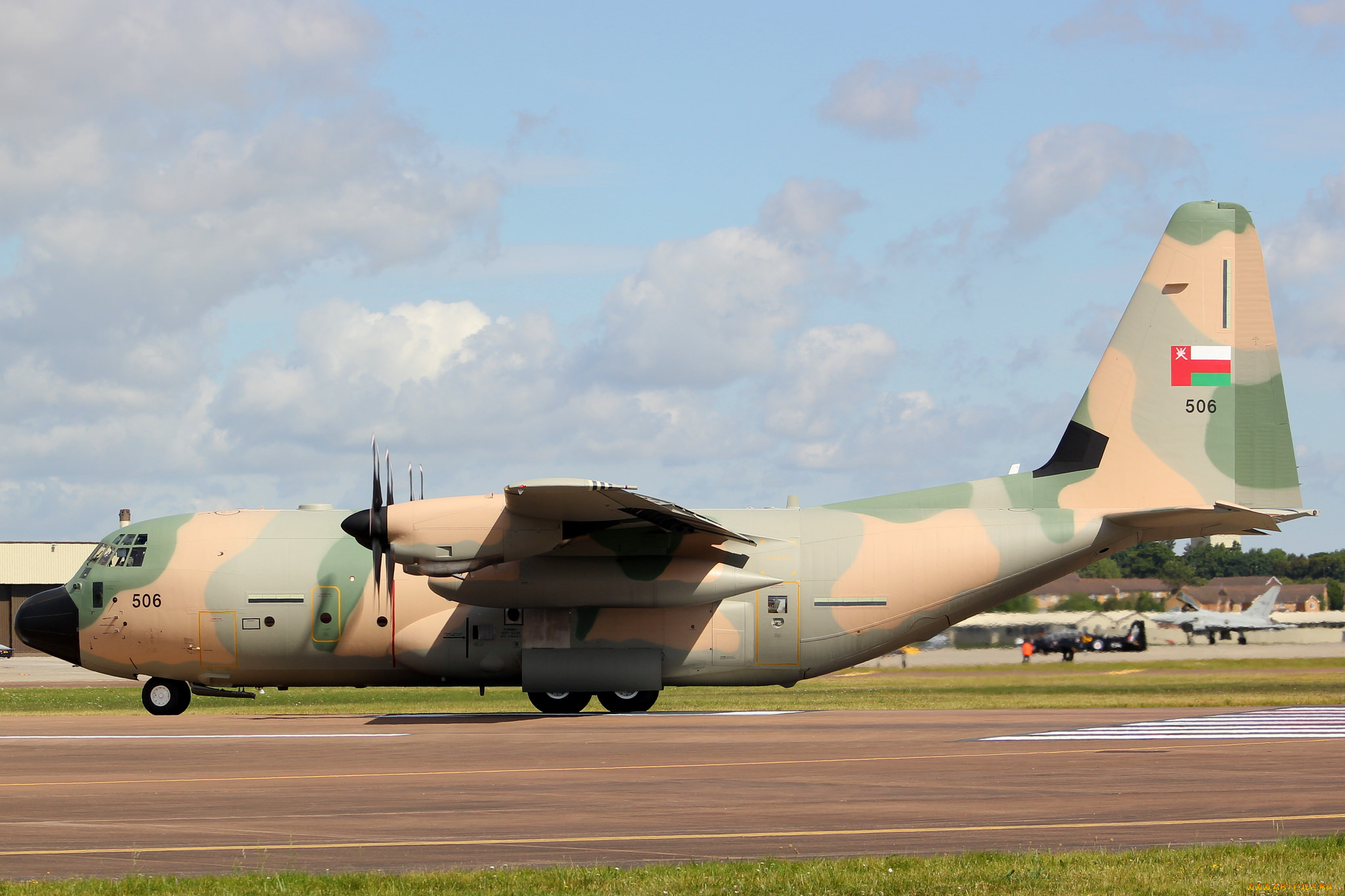 c130j, hercules, авиация, военно-транспортные, самолёты, аэродром, самолет, полоса