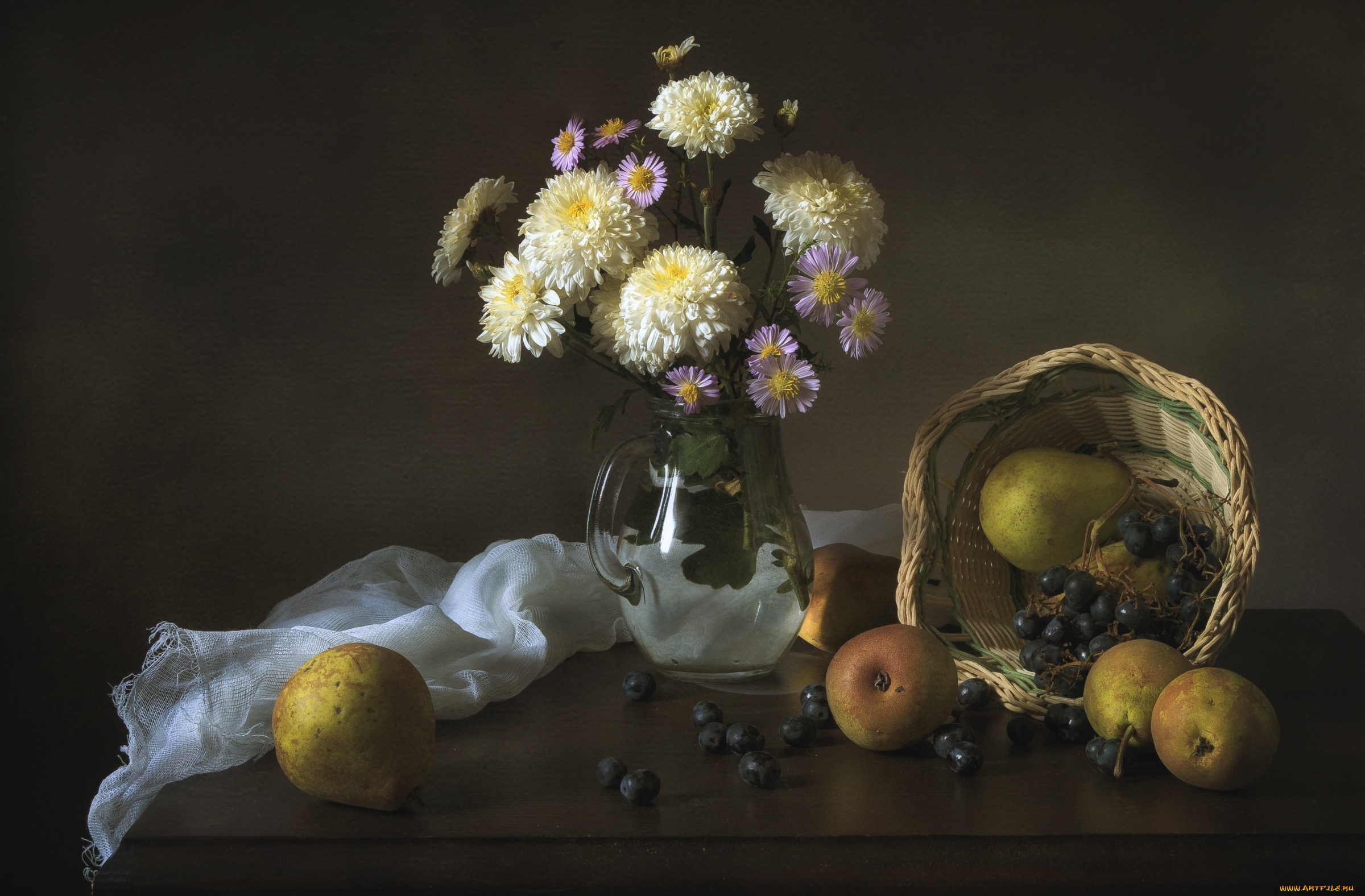 еда, натюрморт, виноград, груши, астры, хризантемы