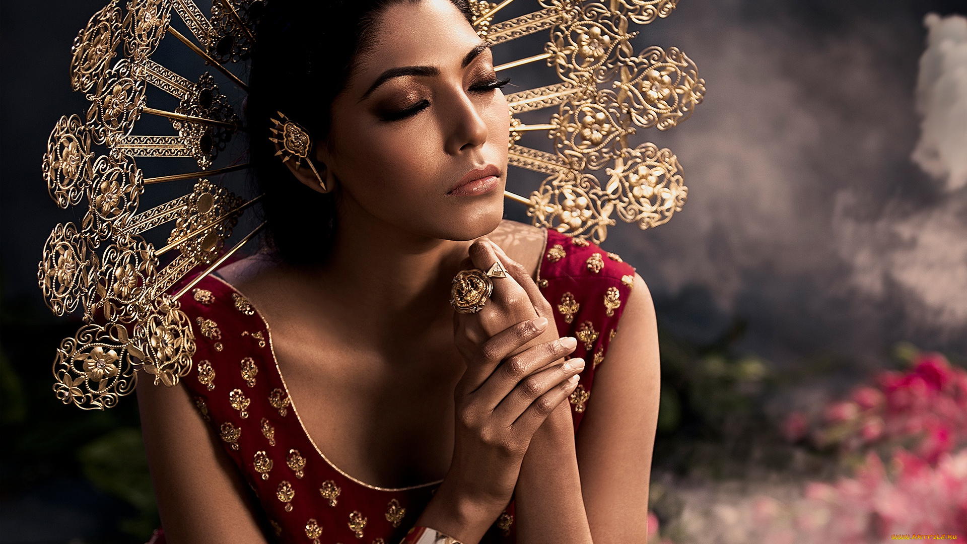 девушки, -, лица, , портреты, bollywood, девушка, красотка, золото, причёска, актриса, брюнетка, индианка, кино, индия, красное, поза, макияж