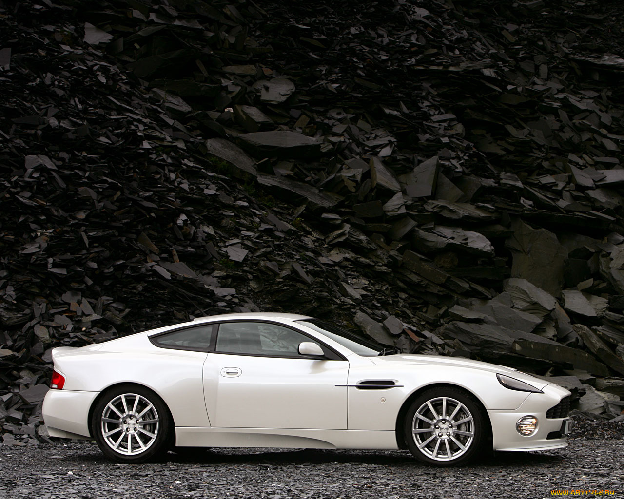 aston, martin, vanquish, автомобили