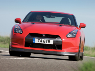 Картинка автомобили nissan datsun