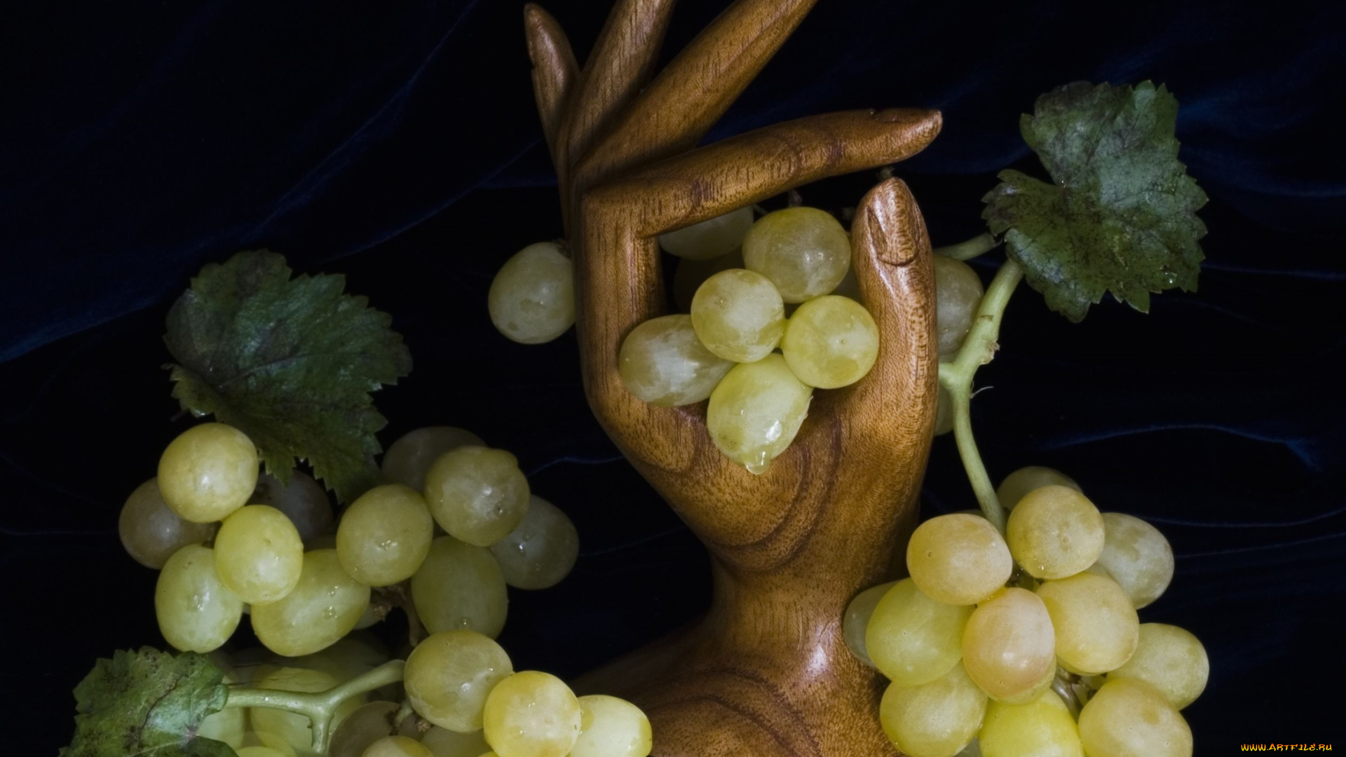 еда, виноград, рука, ягоды