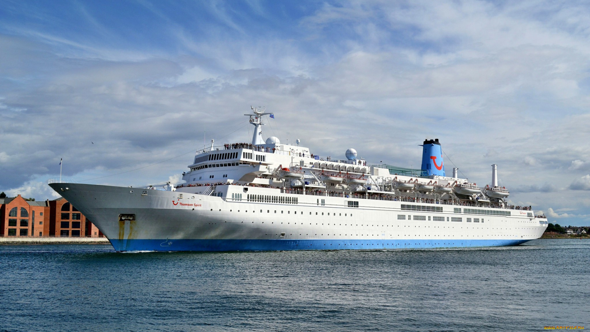 thomson, spirit, корабли, лайнеры, круиз, гавань, лайнер