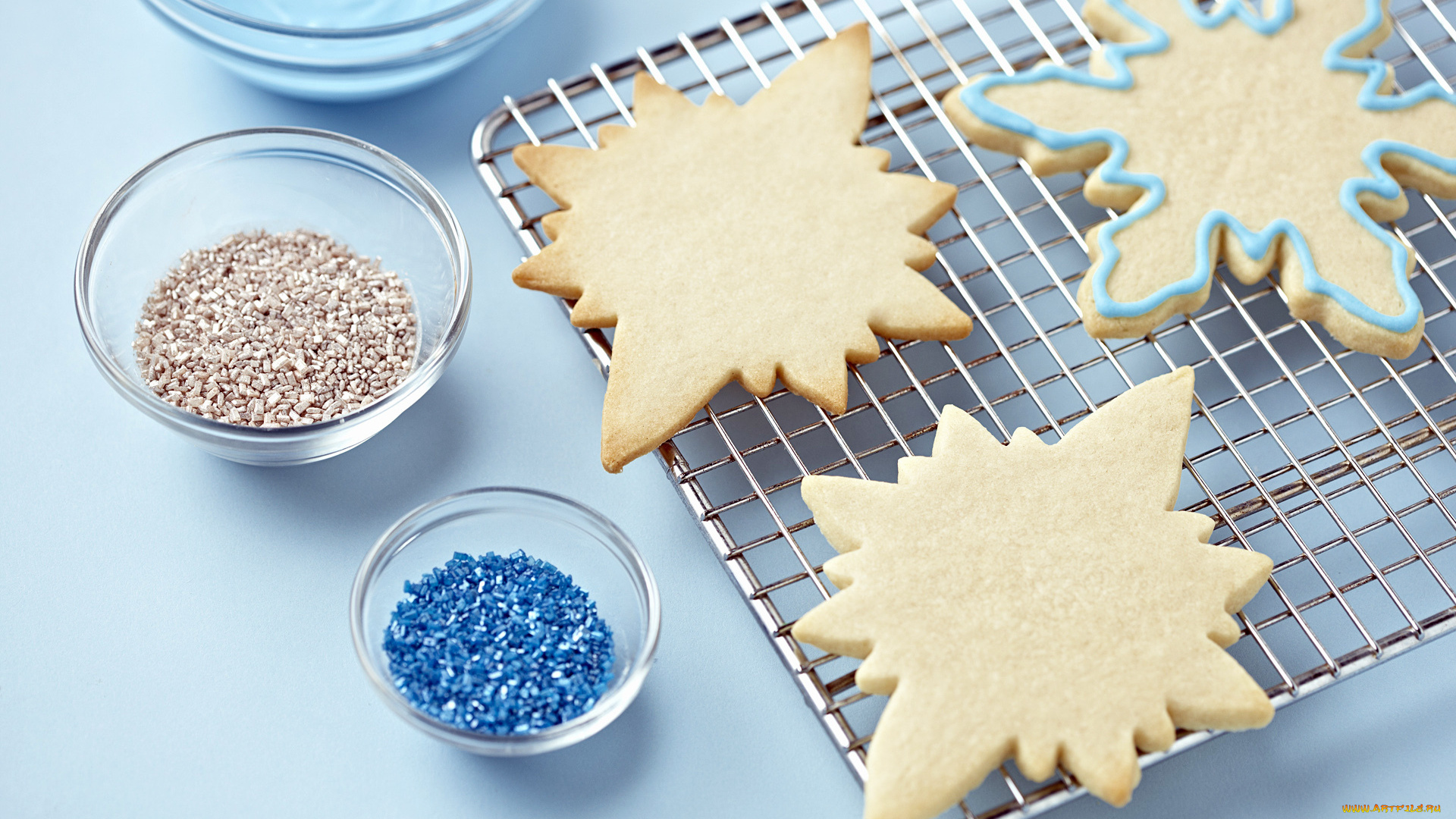 еда, пирожные, кексы, печенье, присыпка, праздники, сладости, форма, снежинки, тесто, выпечка