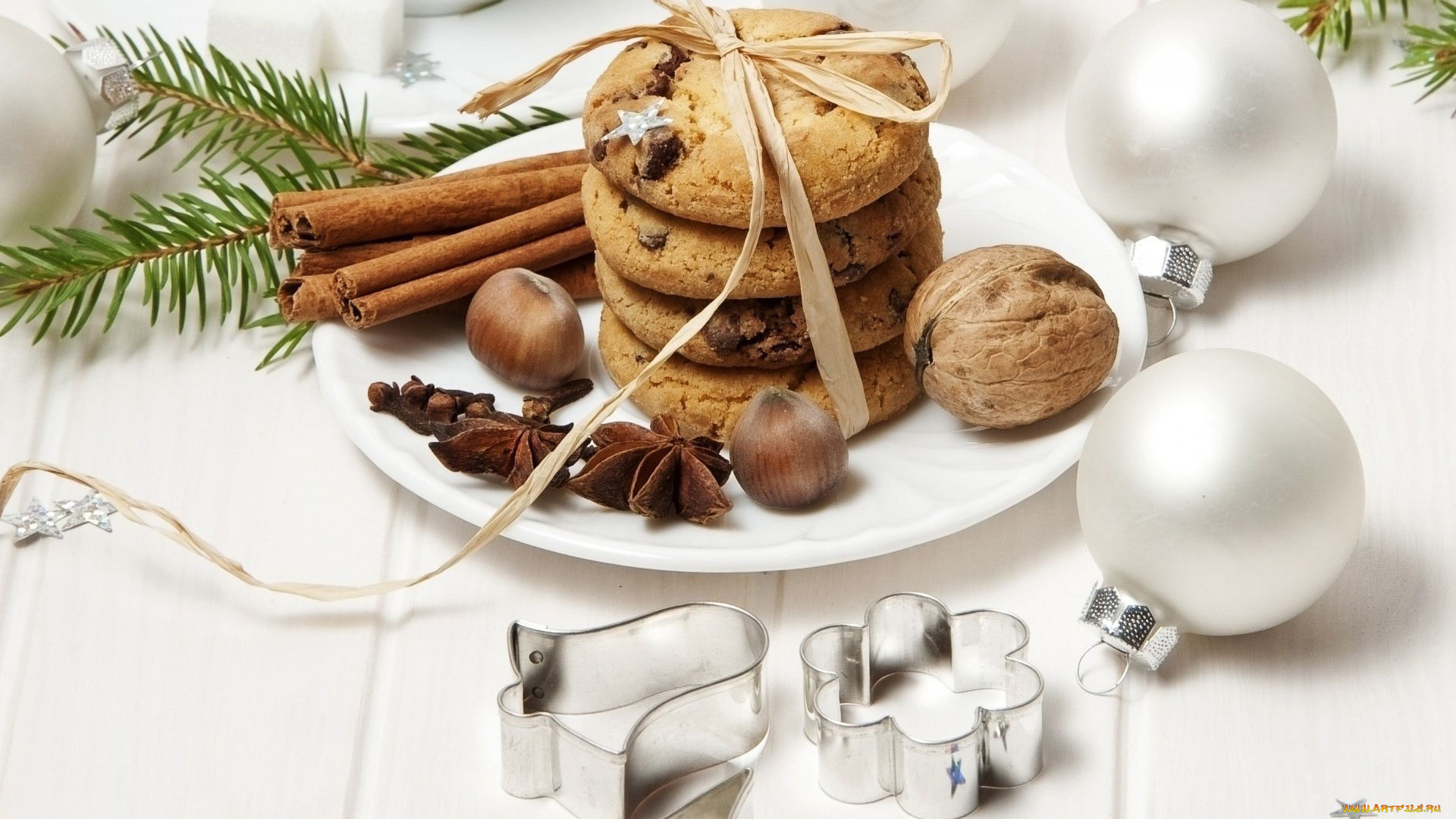 праздничные, угощения, орехи, корица, шарики, печенье