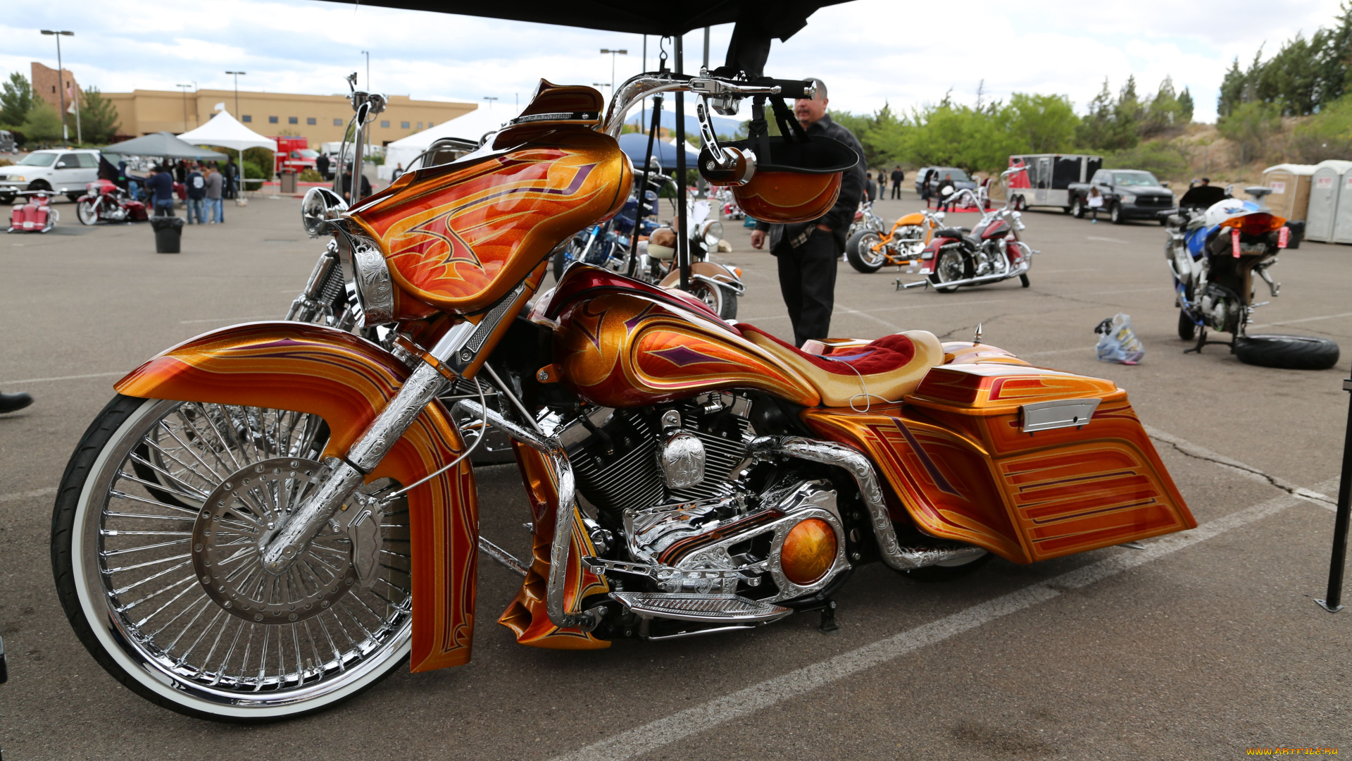 мотоциклы, customs, кастомизированный, тюнингованый, мотоцикл, крутой, байк, железный, конь, который, даёт, свободу, ветер, в, лицо, и, волосы, по, ветру