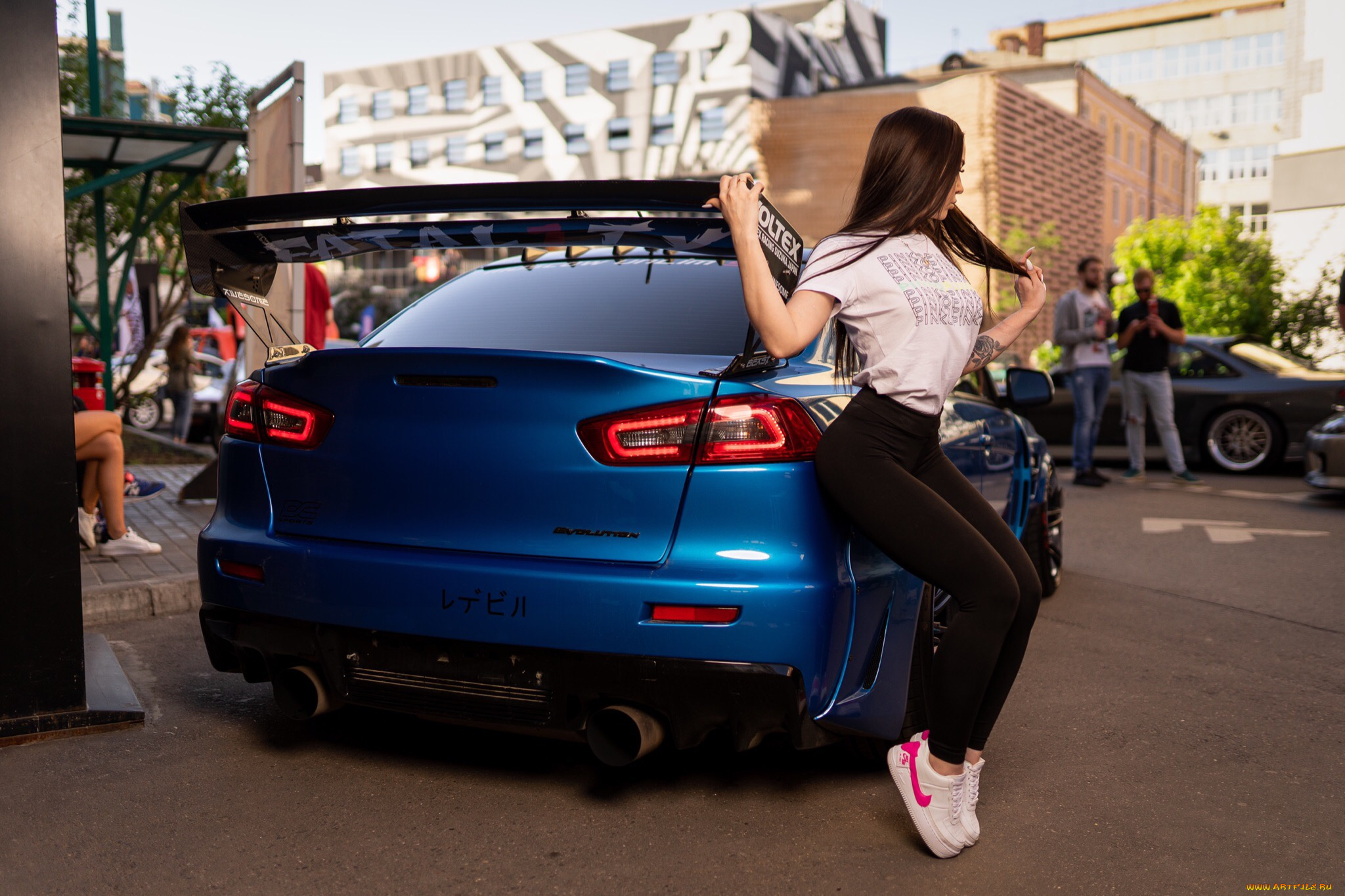 автомобили, -авто, с, девушками, девушка, брюнетка, сексуальная, милая, модель, красивая, супер, сладкая, лапочка, симпатичная, классная, нежная, идеальная, няша, яркая, игривая, великолепная, обаятельная, жгучая, спокойная, удивительная