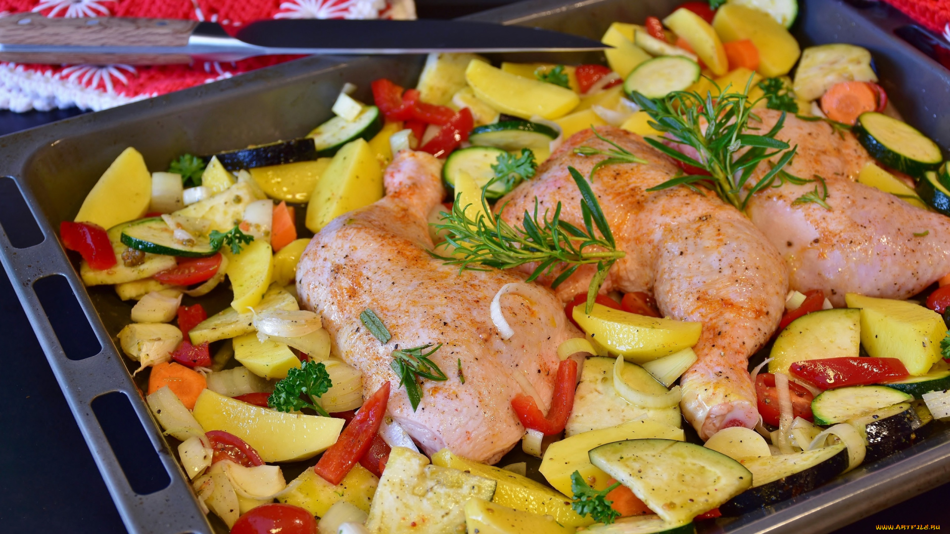 еда, мясные, блюда, противень, овощи, розмарин, куриные, окорочка