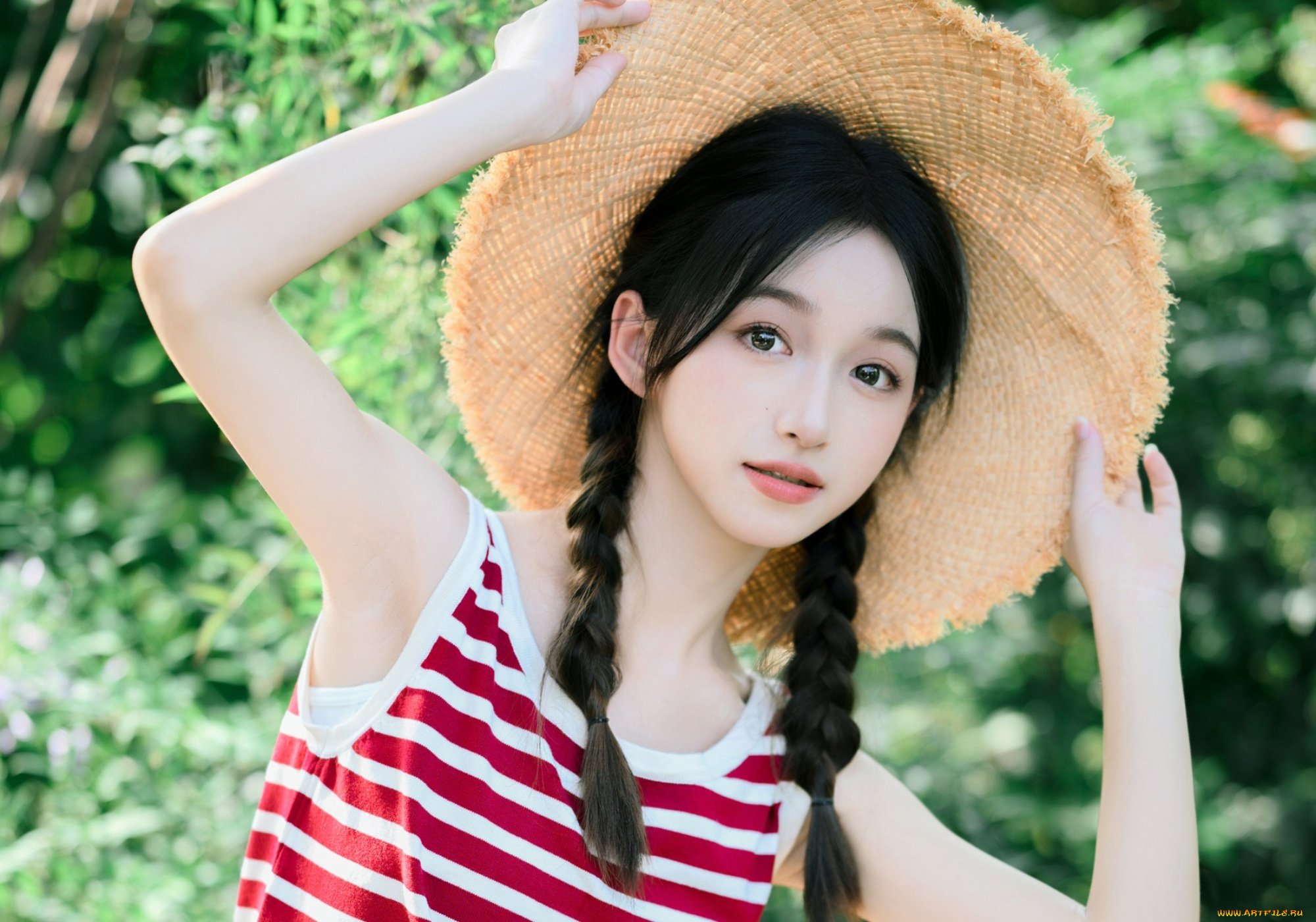 красивая, девушка, девушки, -, азиатки, девушка, женщина, брюнетка, темноволосая, сексуальная, модель, звезда, позирует, разная, обувь, верхняя, стильная, одежда, нижнее, эротическое, бельё, трусы, лифчик, колготки, чулки, аксессуары, макияж, и, множество, элементов, на, фотографии