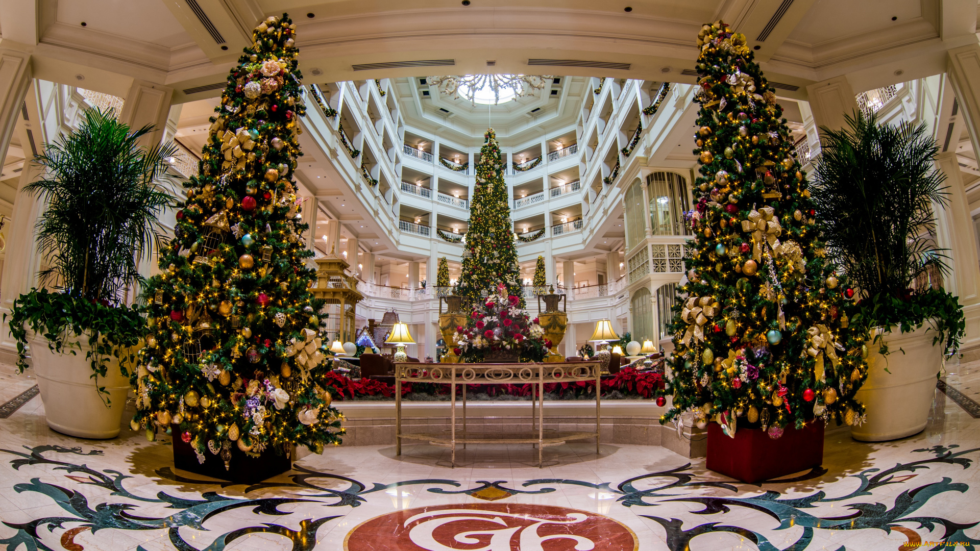 праздничные, Ёлки, отель, интерьер