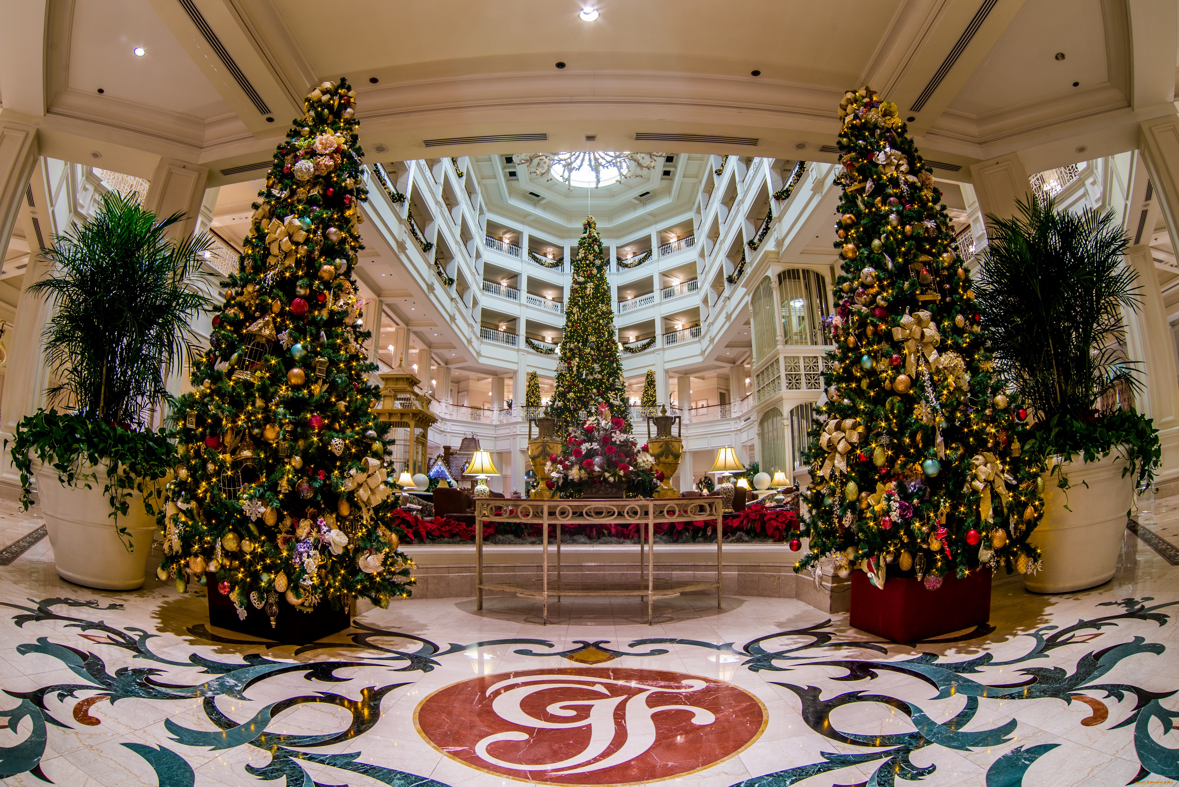 праздничные, Ёлки, отель, интерьер