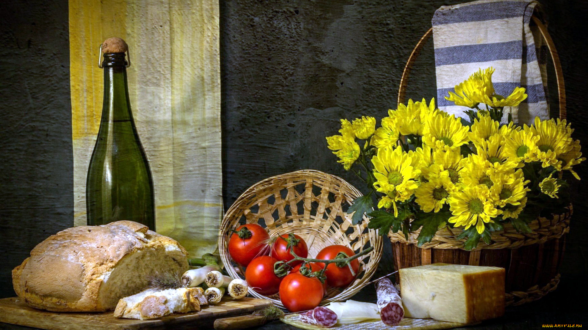 еда, натюрморт, хризантемы, вино, хлеб, сыр, колбаса, томаты, помидоры