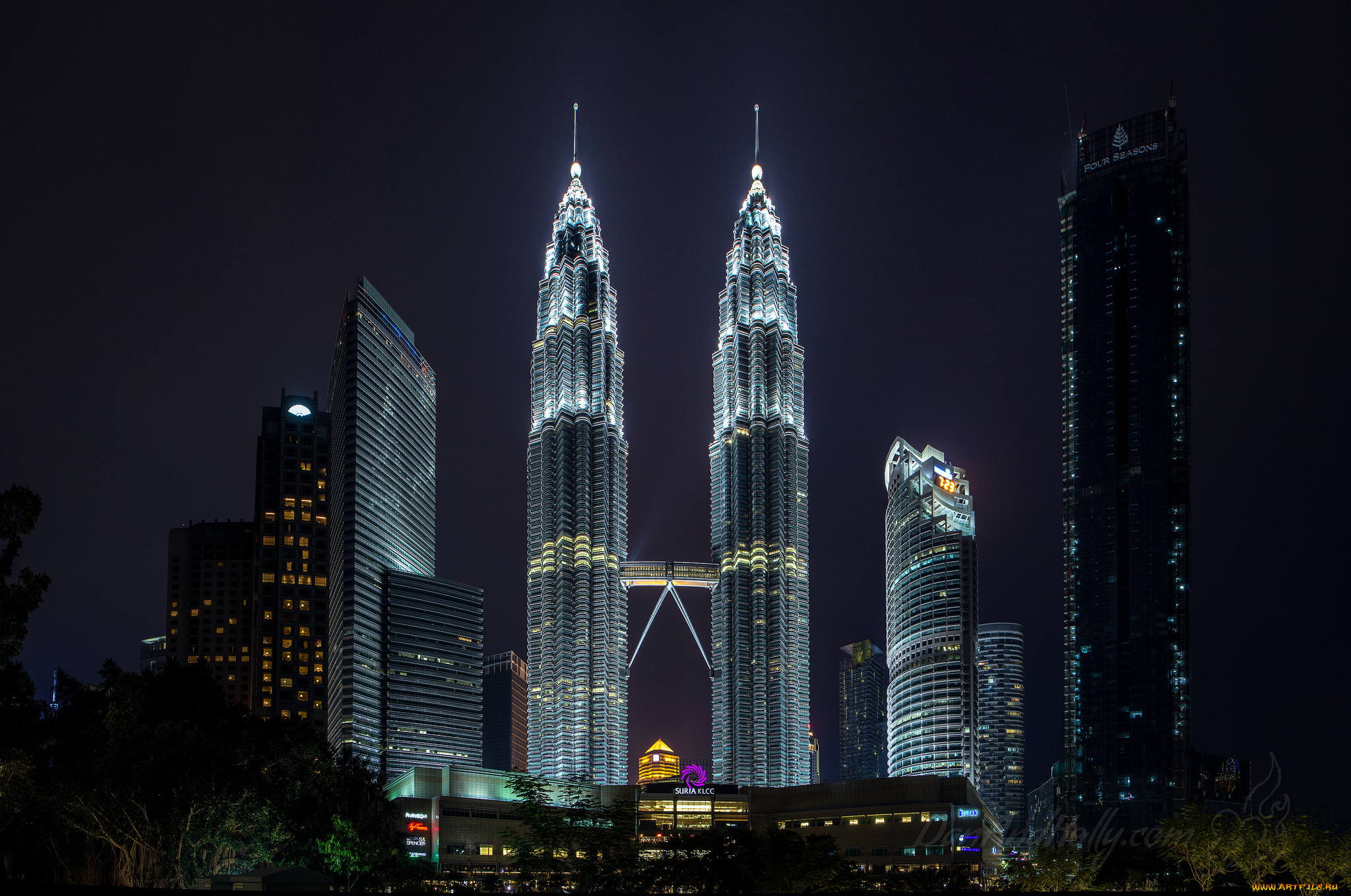 kuala, lumpur`s, petronas, twin, towers, города, куала-лумпур, , малайзия, ночь, близнецы, башни