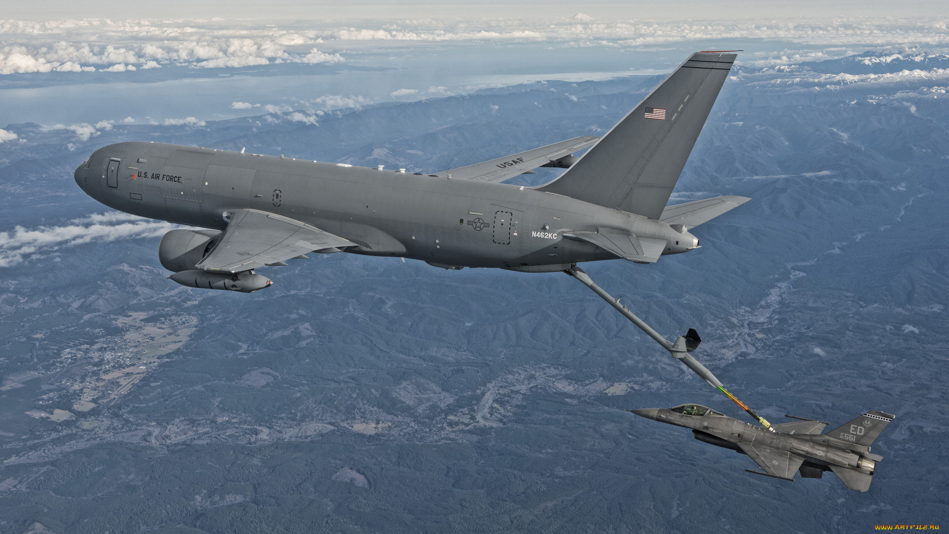 авиация, разные, вместе, boeing, военно-транспортные, самолеты, ввс, сша, военные, самолеты-заправщики, pegasus, kc46, fighting, f, f16, general, dynamics, дозаправка, самолетов, в, воздухе