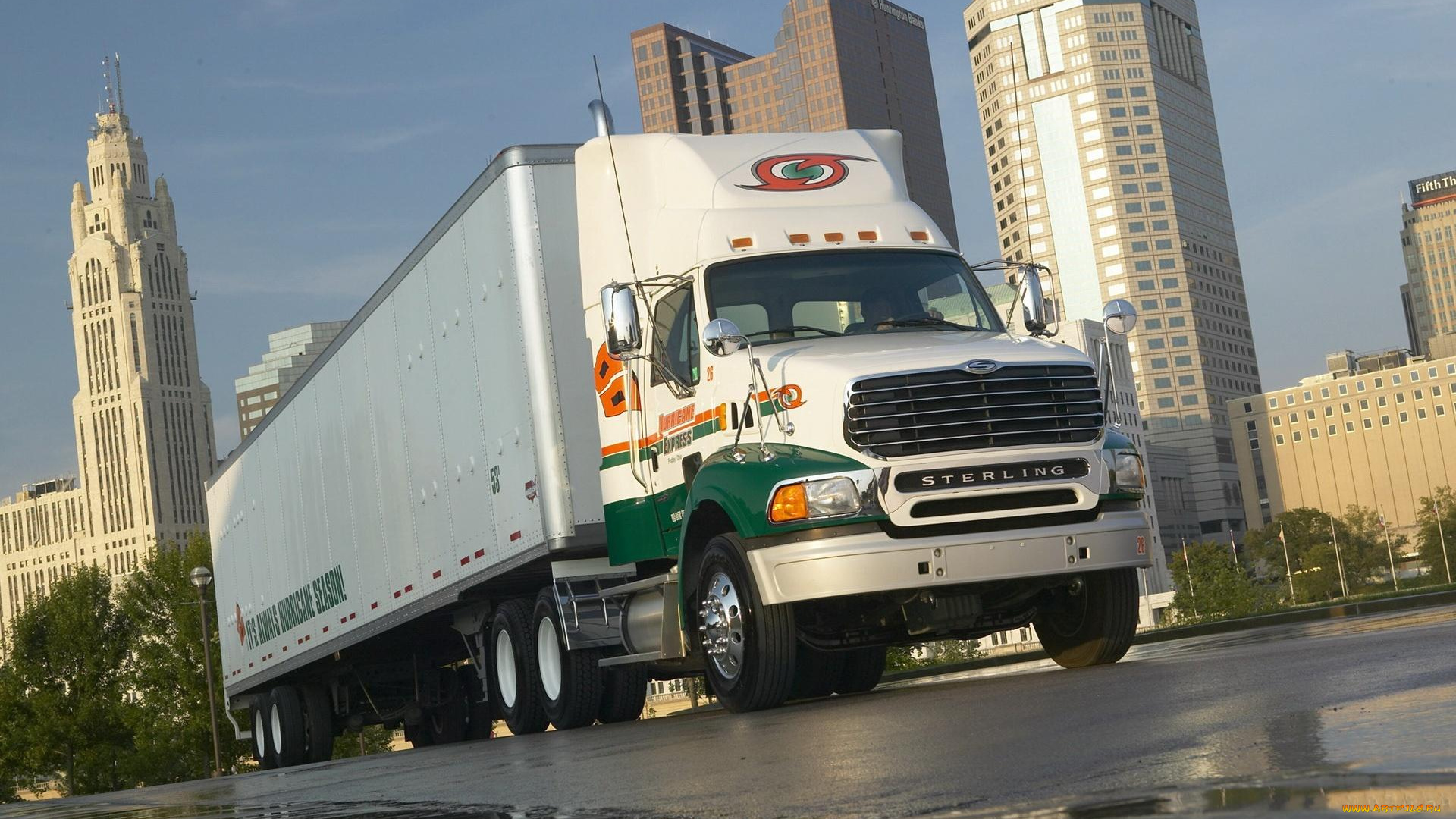 автомобили, sterling