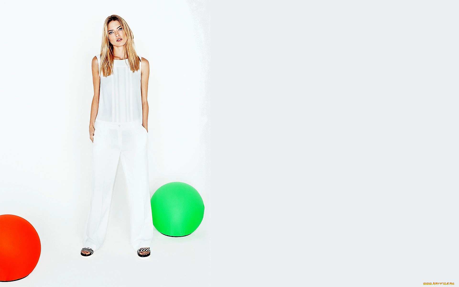 девушки, martha, hunt, модель, блондинка, топ, брюки, мячи