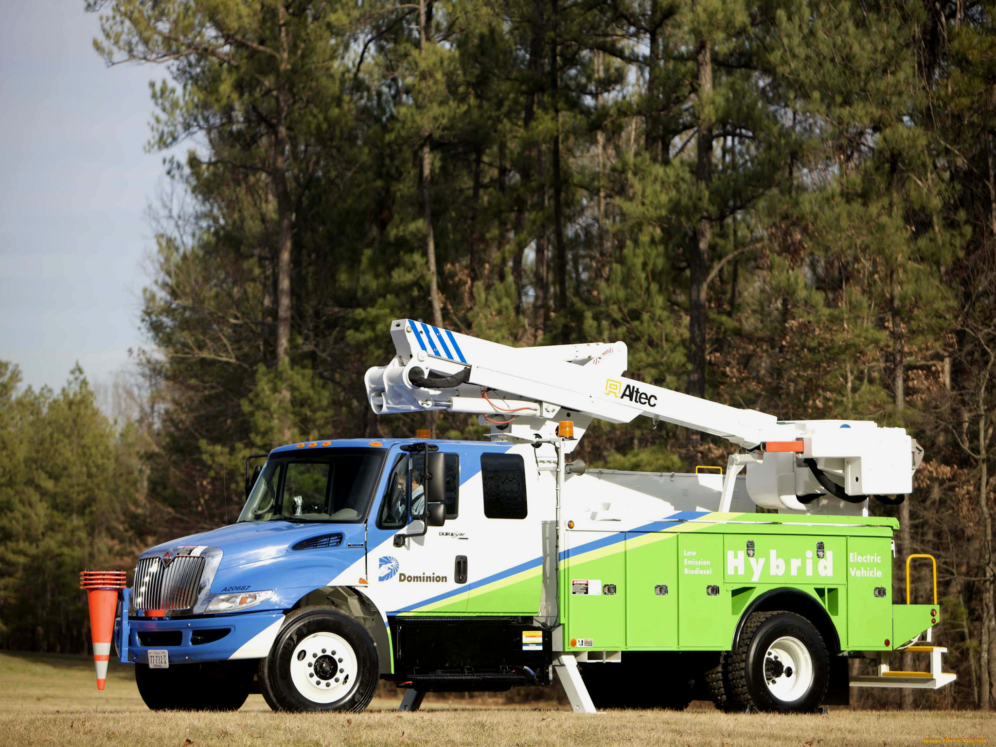 hybrid, bucket, truck, автомобили, international