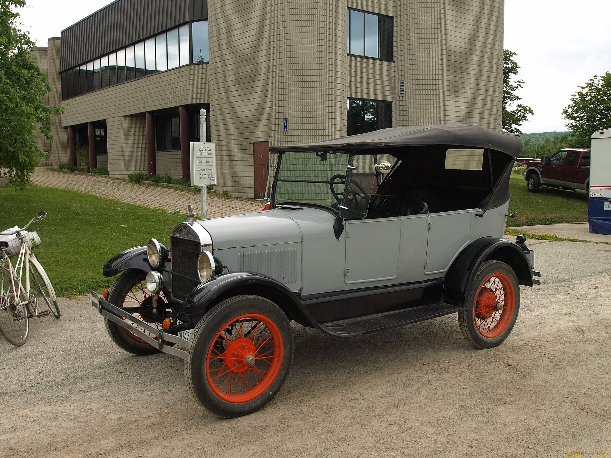 автомобили, выставки, уличные, фото