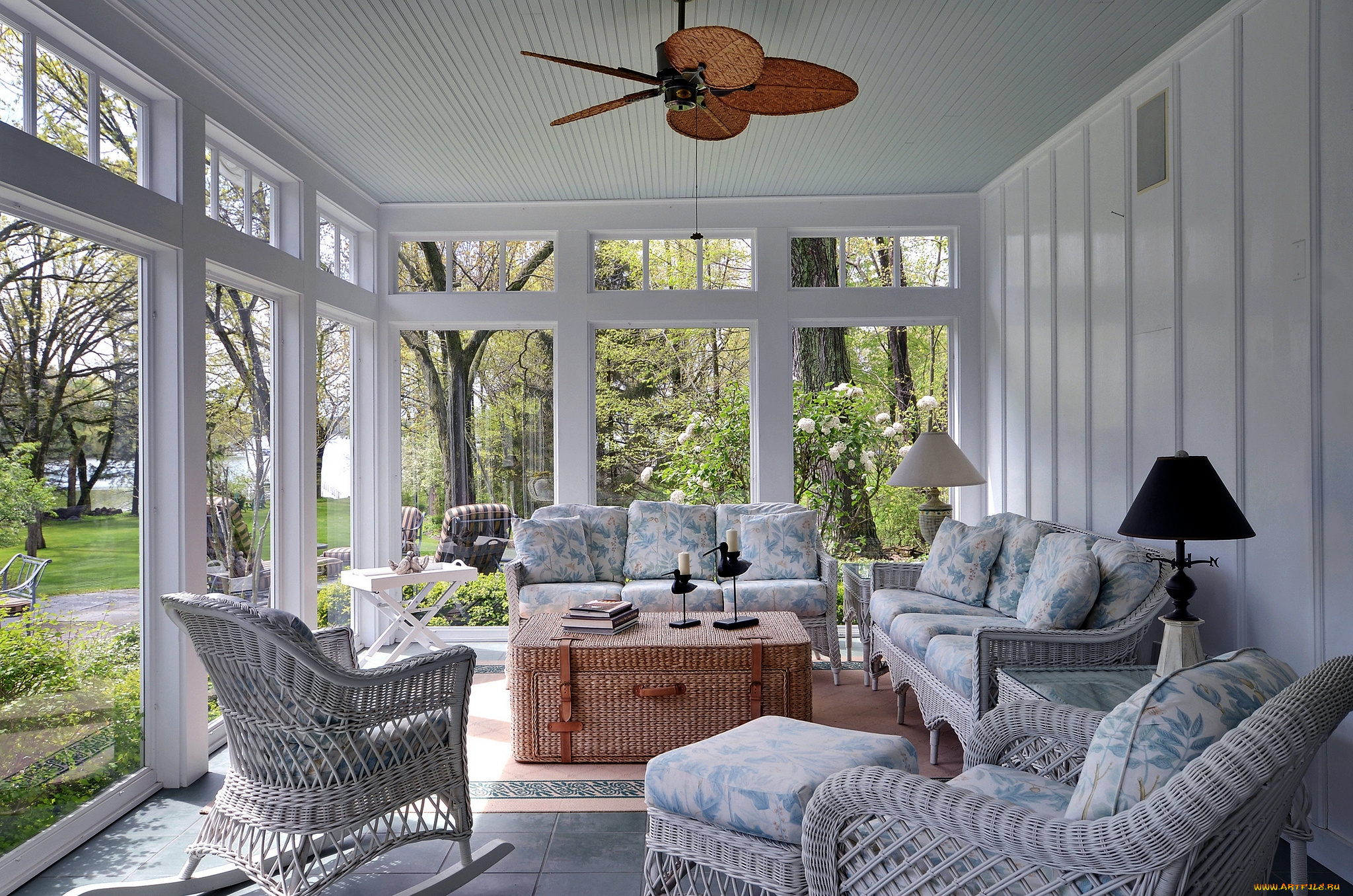 интерьер, веранды, террасы, балконы, вентилятор, кресла, окна