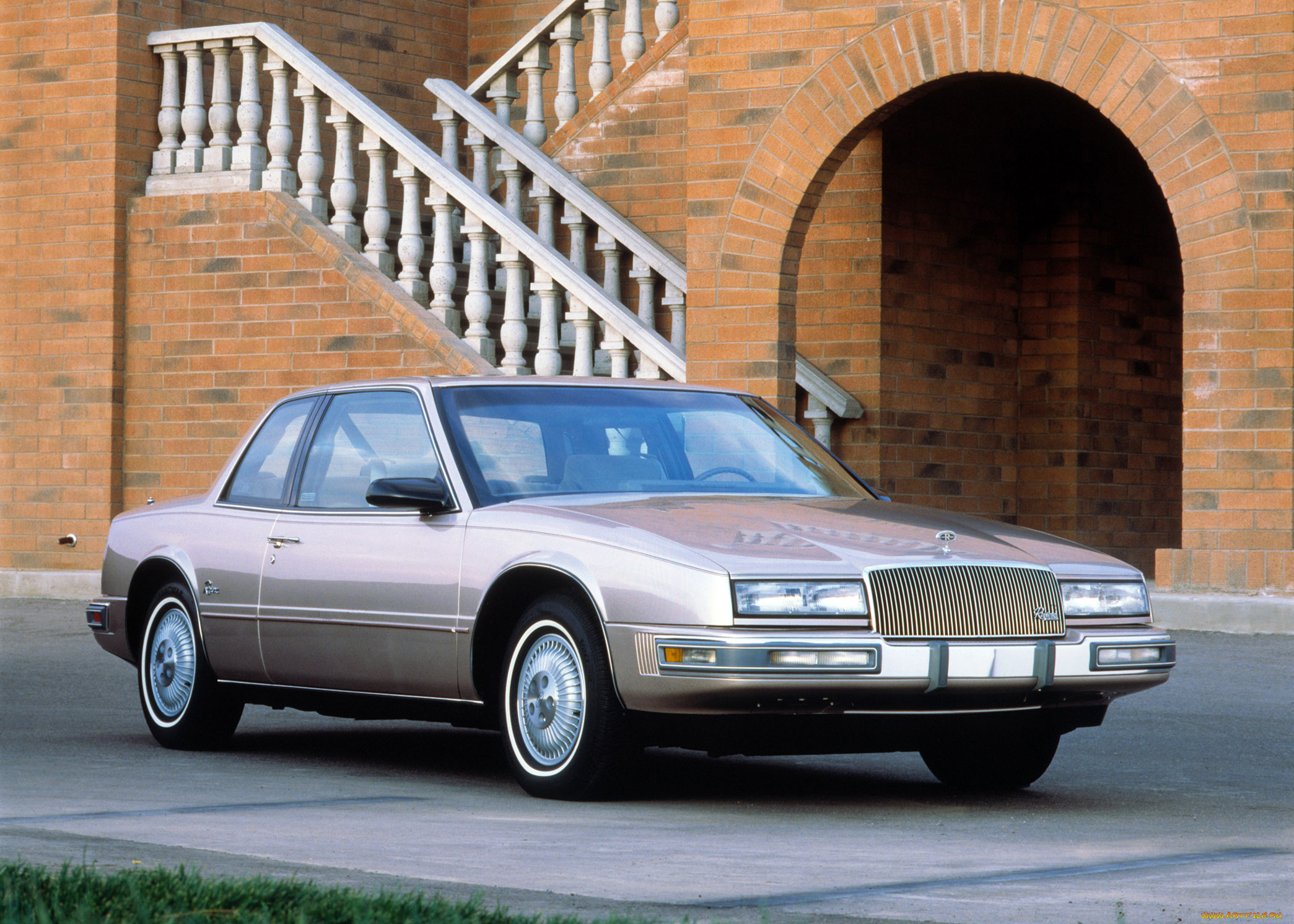 автомобили, buick