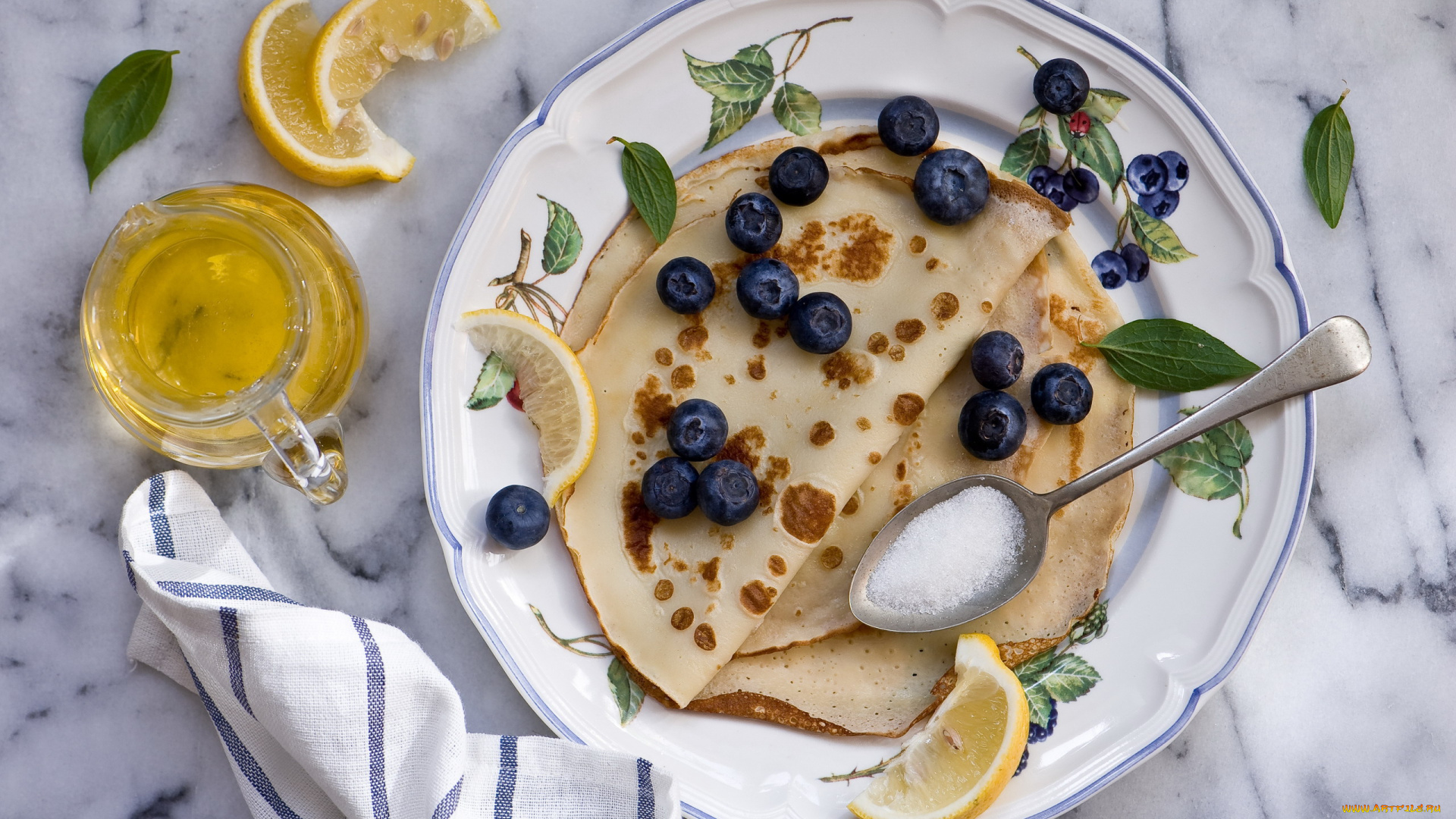 еда, блины, , оладьи, мед, лимон, черника