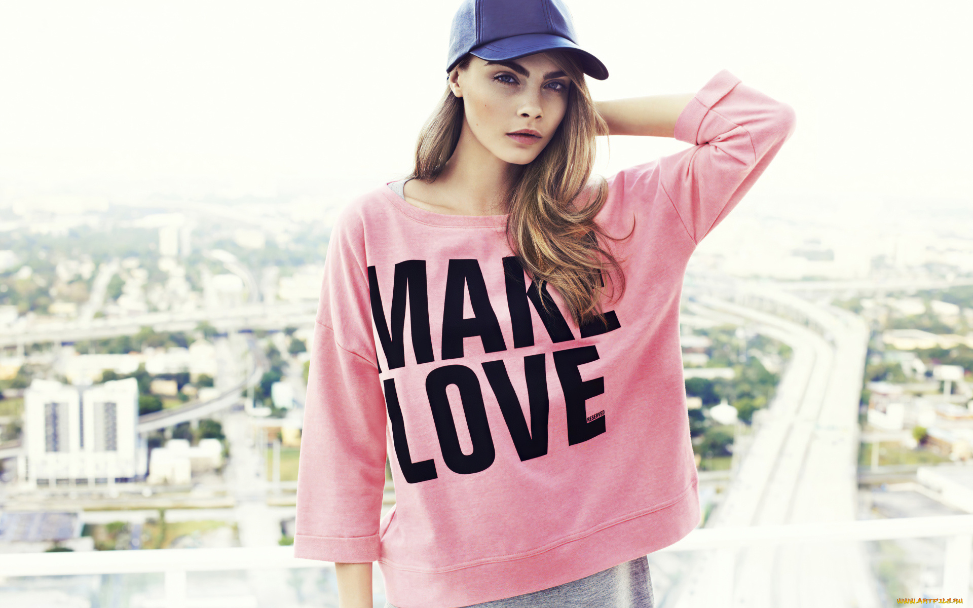 девушки, cara, delevingne, актриса, модель, кепка, свитер