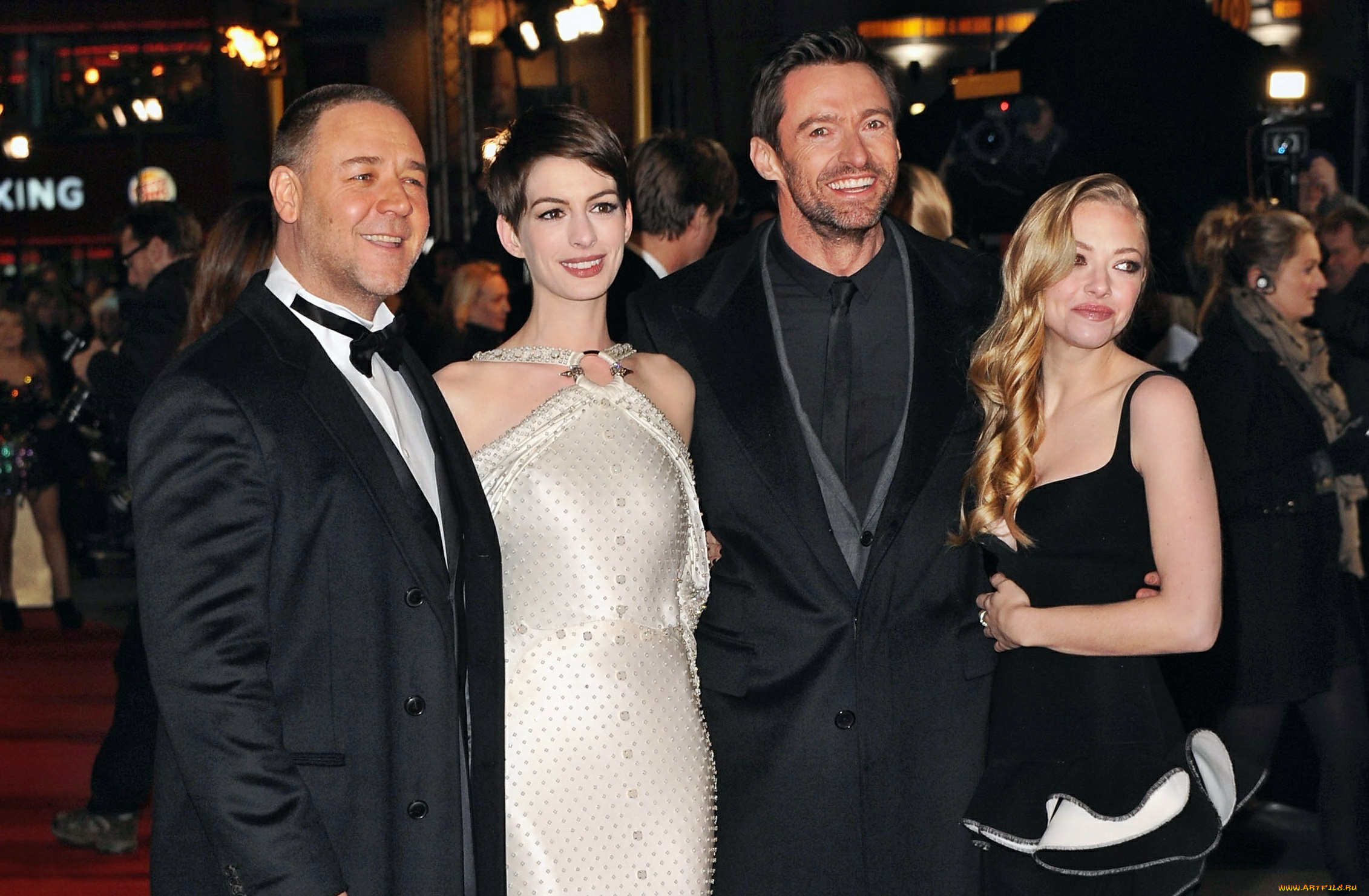 разное, знаменитости, amanda, seyfriend, hugh, jackman, anne, hathaway, russell, crowe