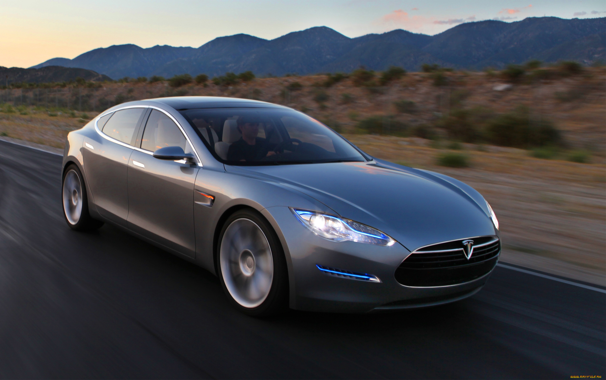 автомобили, tesla