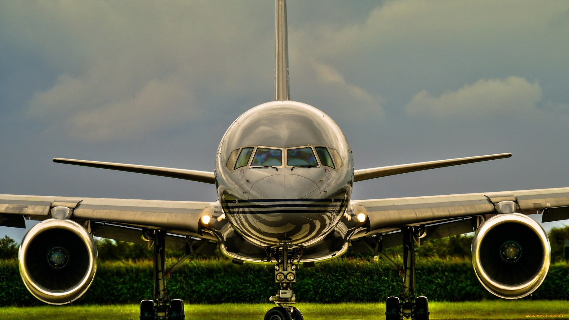 авиация, военно-транспортные, самолёты, самолет, небо, тучи, кусты, аэродром