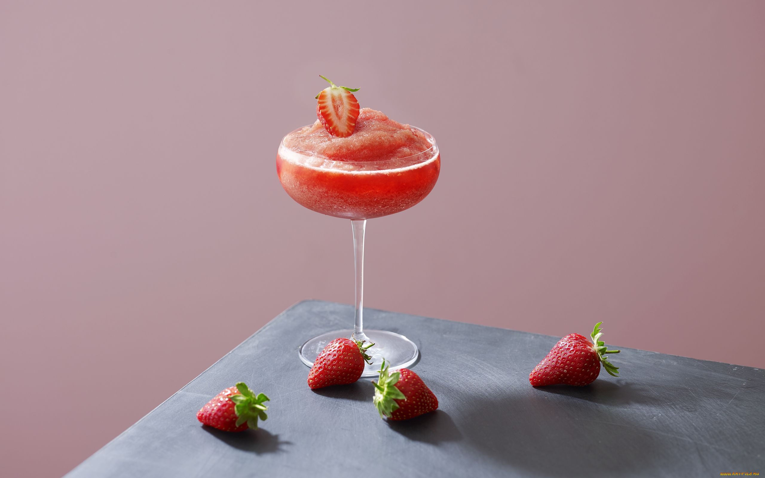 еда, напитки, , коктейль, клубника, коктейль, бокал