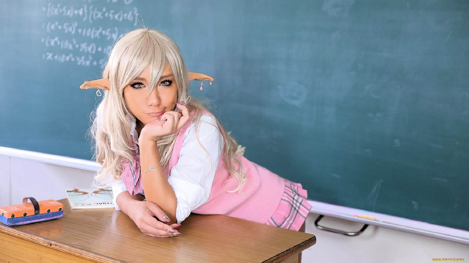 девушки, nonsummerjack, образ, косплей, эльфийка, ушки, форма, доска, стол, школа