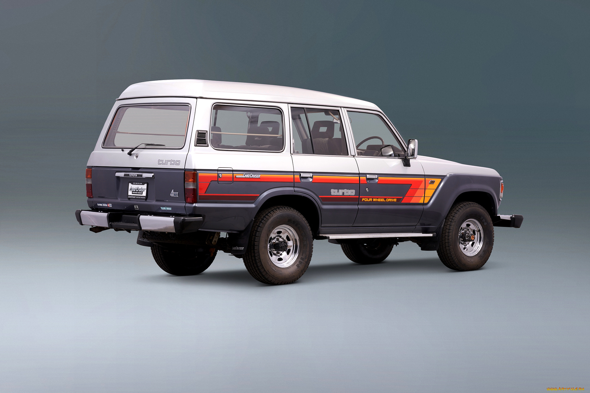 автомобили, nissan, datsun, toyota,landcruiser