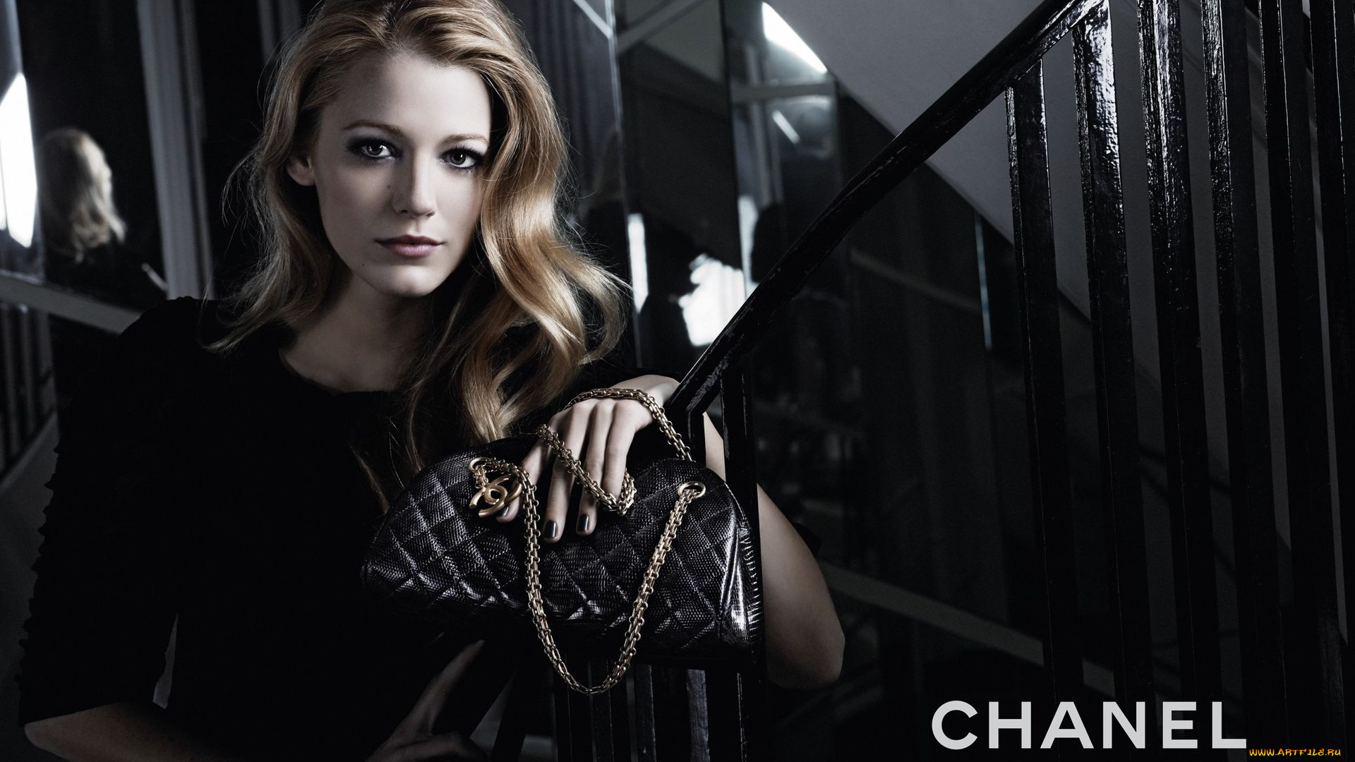 chanel, бренды, сумка, blake, lively
