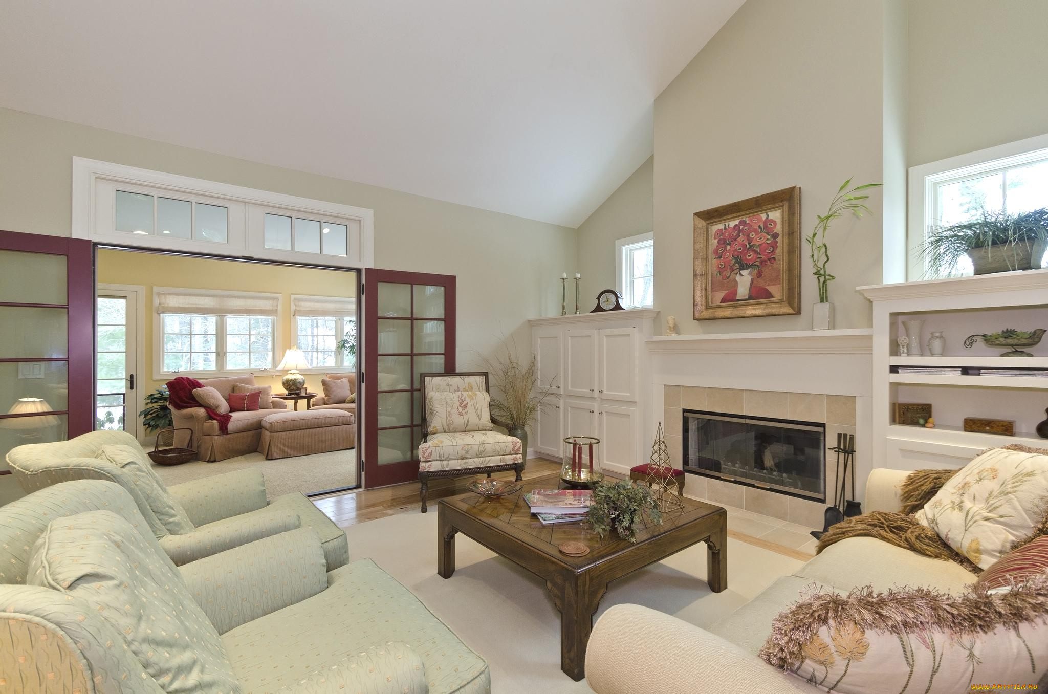 интерьер, гостиная, камин, картина, столик, диван