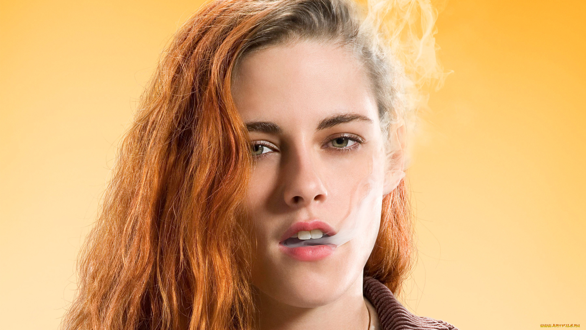 кино, фильмы, american, ultra, ультраамериканцы, american, ultra, кристен, стюарт, kristen, stewart, рыжая, лицо, дым, фон, желтый