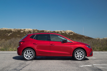 Картинка автомобили seat