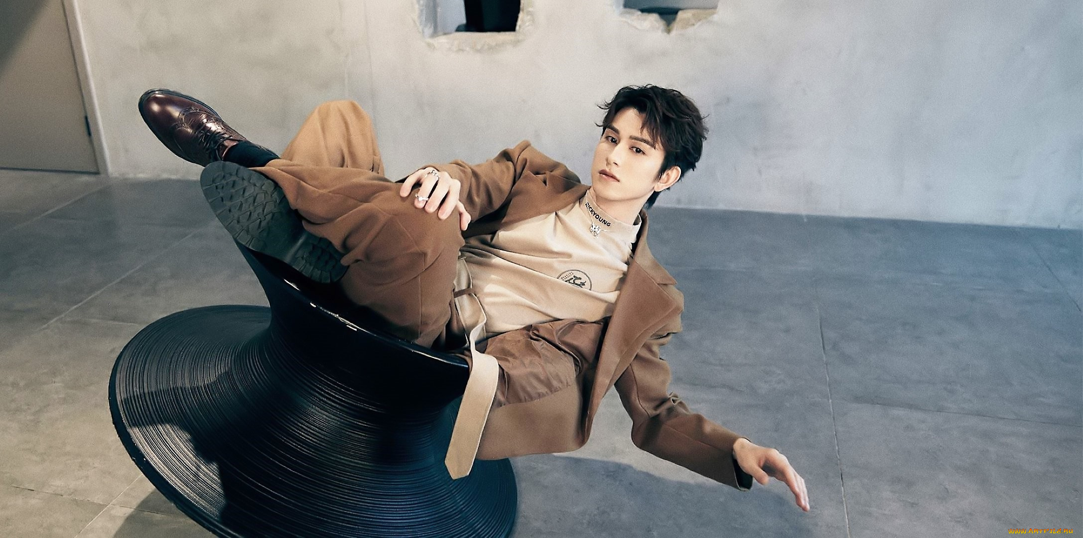 мужчины, zhu, zanjin, актер, костюм, кресло