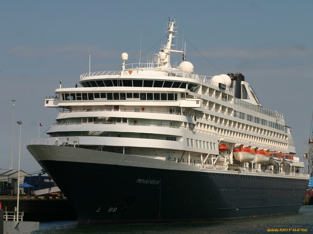 корабли, лайнеры