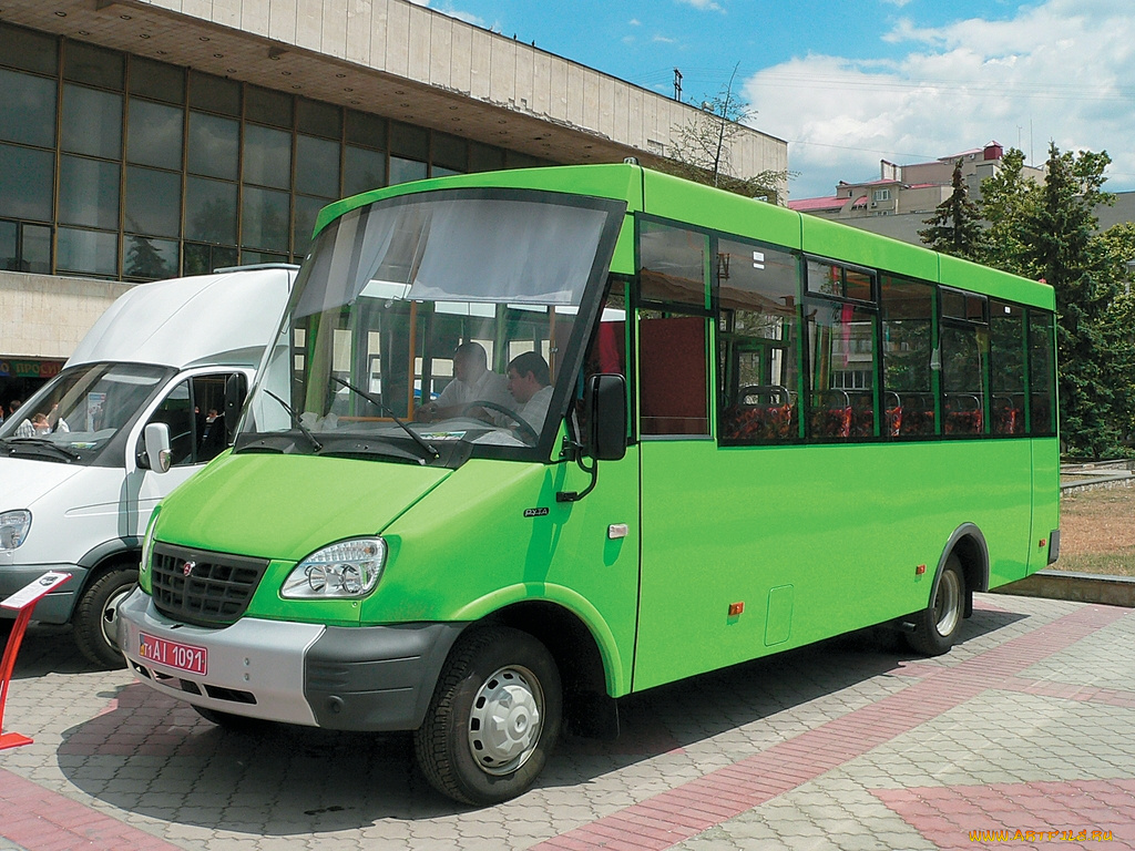 автомобили, автобусы