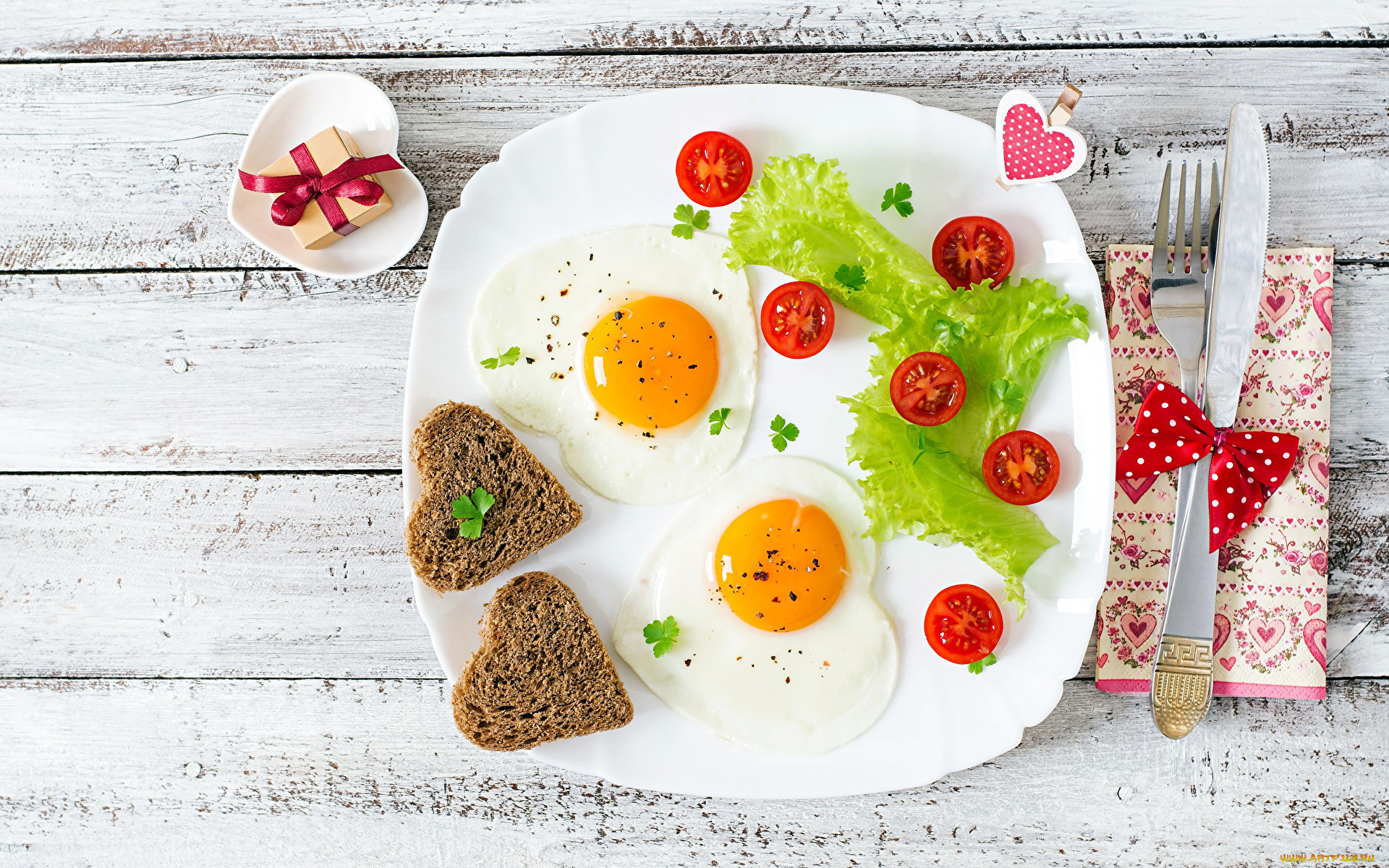 еда, Яичные, блюда, глазунья, яичница, хлеб, помидоры, черри