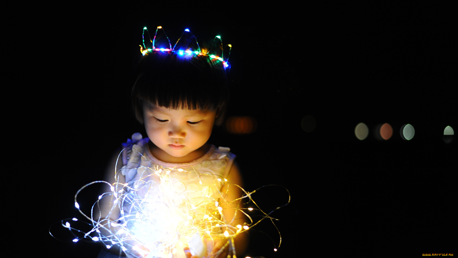 разное, люди, девочка, корона, огоньки