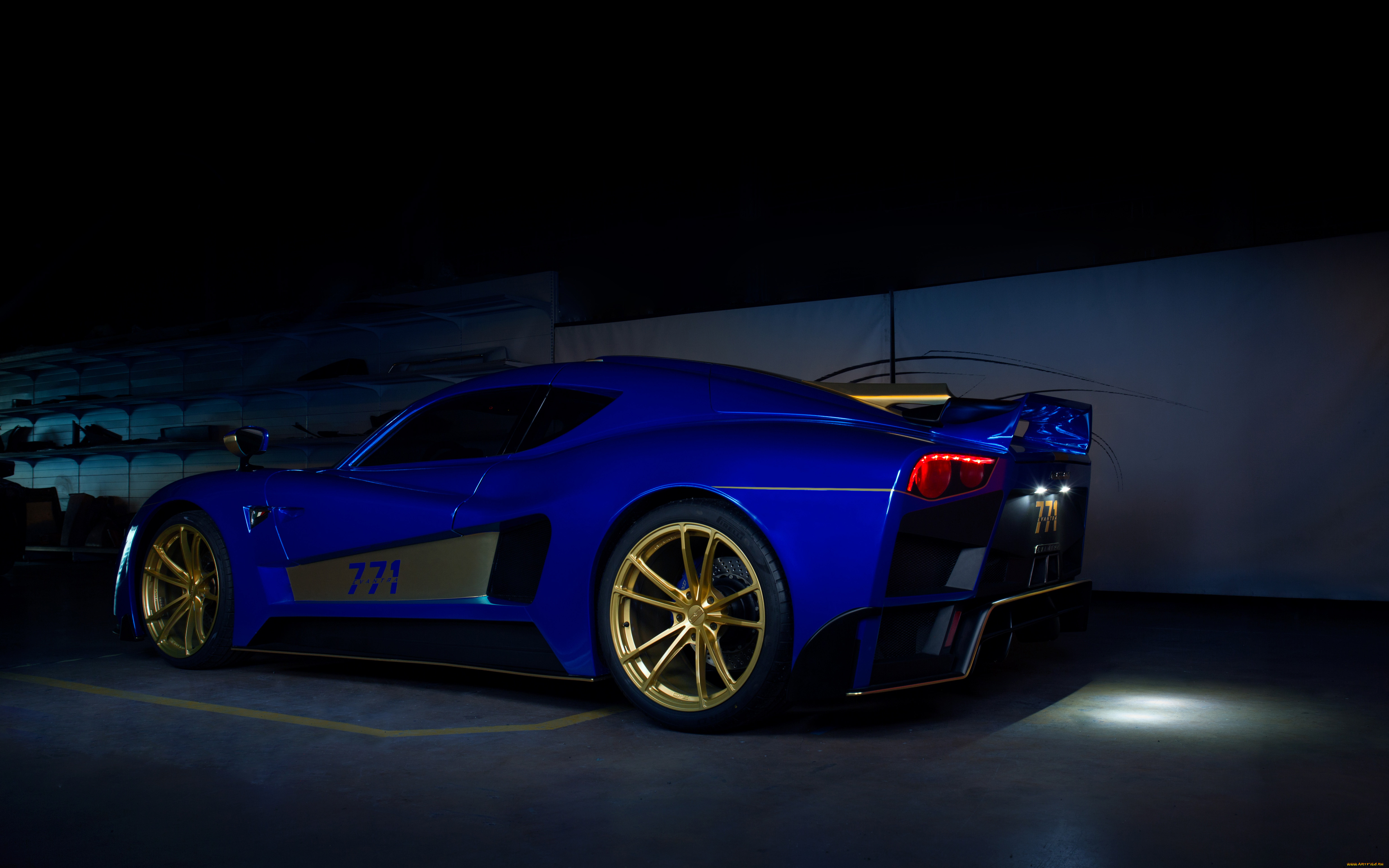 автомобили, mazzanti