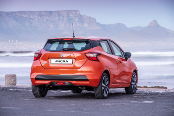 Картинка автомобили nissan datsun