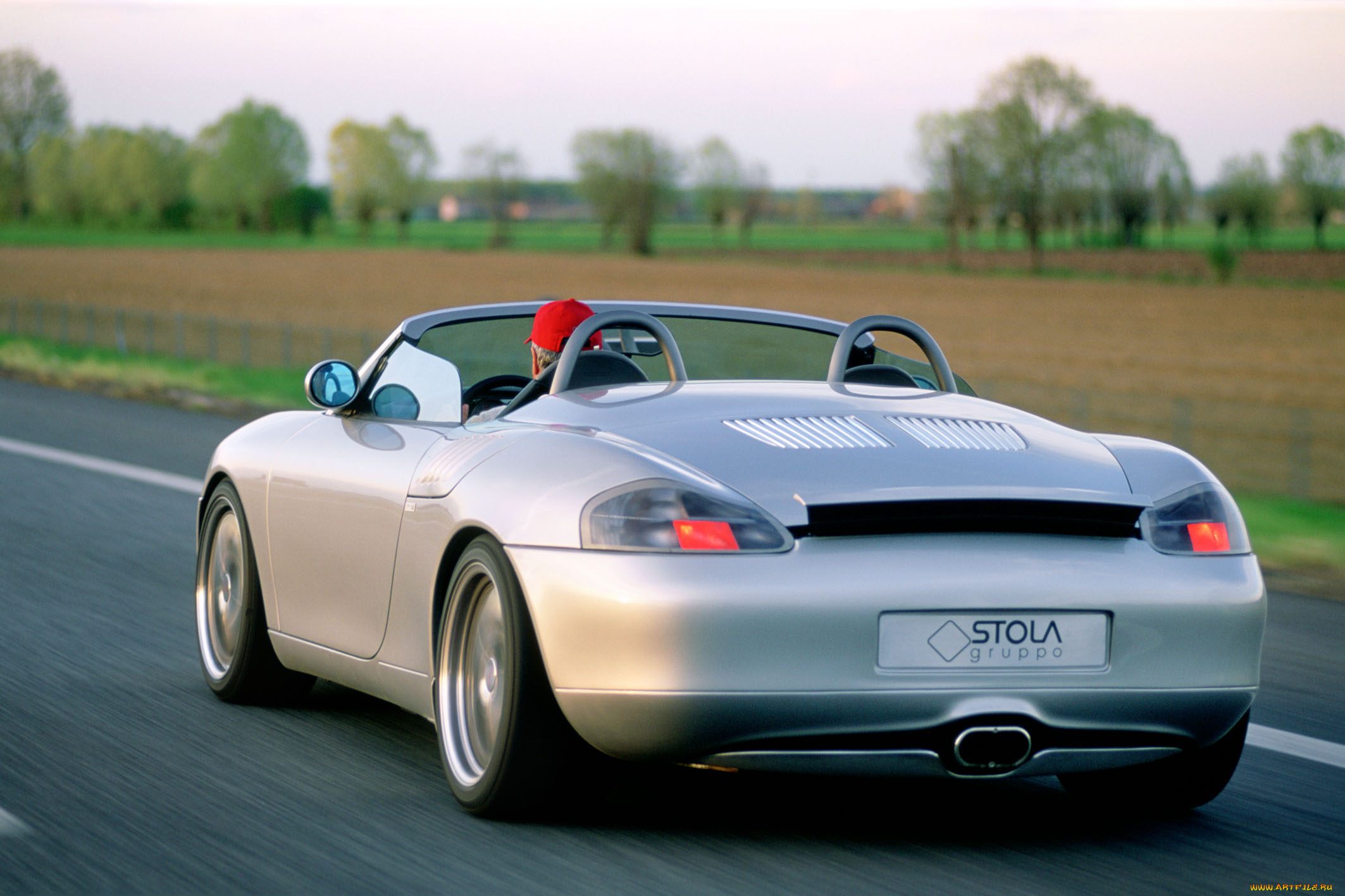 автомобили, stola