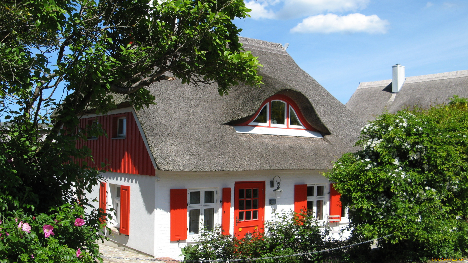 wustrow, германия, города, здания, дома, дом, ландшафт, деревья