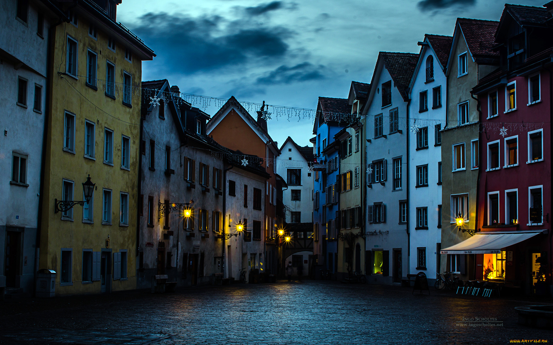 города, улицы, площади, набережные, вечер, фонари, дома