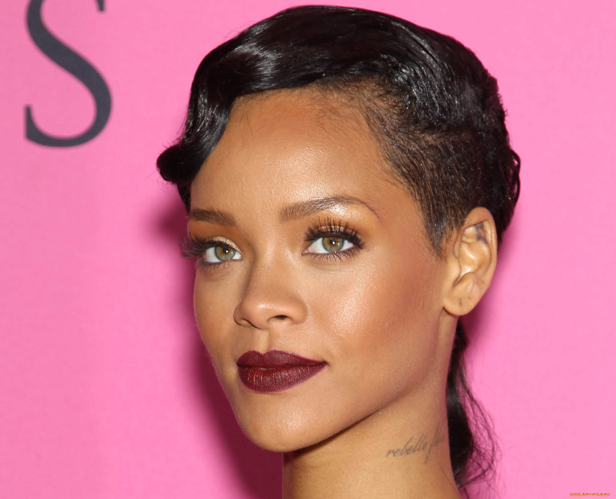 rihanna, музыка, певица, автор, песен, продюсер, филантроп, актриса, сша