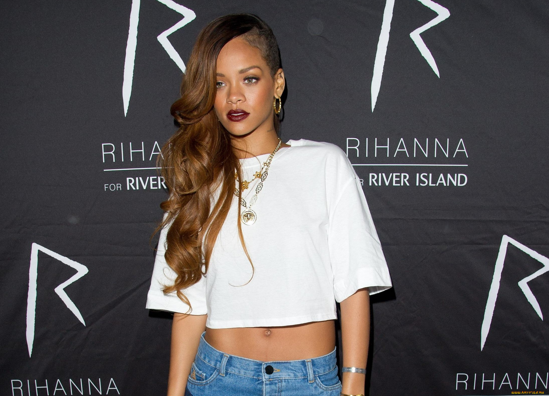 rihanna, музыка, сша, актриса, филантроп, продюсер, певица, автор, песен